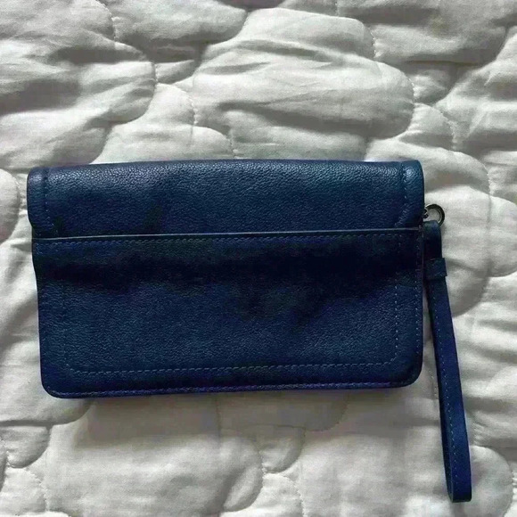 Cole Haan  Women’s Clutch -dark blue - Picture 4 of 10